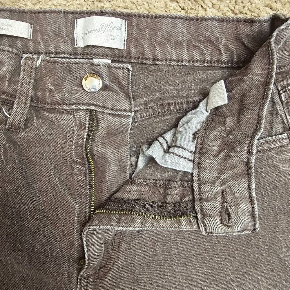 Universal Thread Jeans Womens 6/28R Brown Hi Rise Straight Raw Hem Denim Stretch - Picture 3 of 7